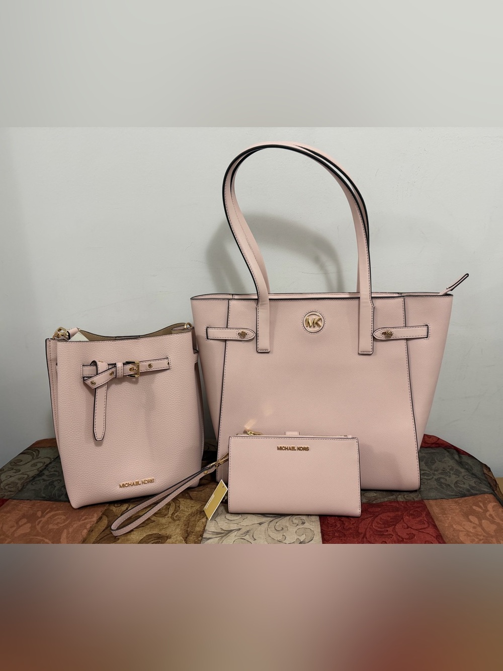 Michael Kors 3 Items Set Carmen Tote + Crossbody  + Wallet In Powder Blush